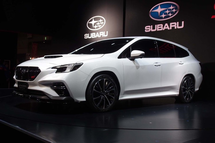 エンジンの排気量は1.8リッター。ただし、そのパフォーマンスは現行の2リッターよりも向上するものと考えられている。