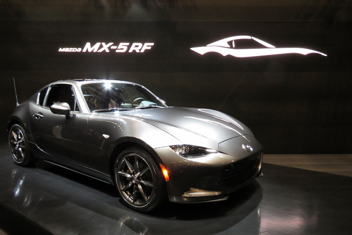 MX-5 RF（日本名：ロードスターRF）