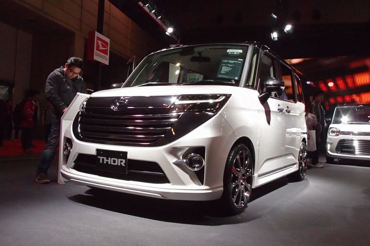 ダイハツ・トールPREMIUMバージョン