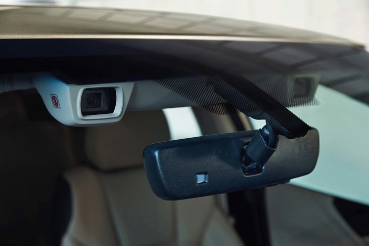 スバル・レガシィ（アイサイト）