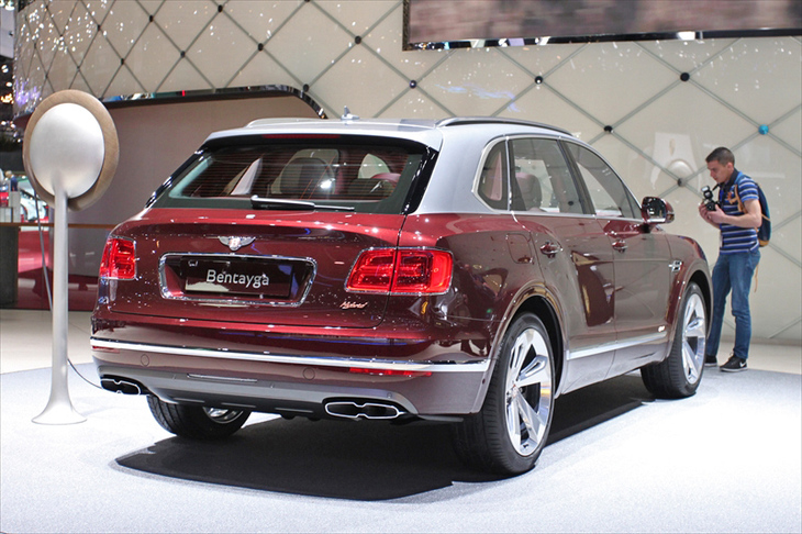 ベントレー・ベンテイガ ハイブリッド（エクステリア）