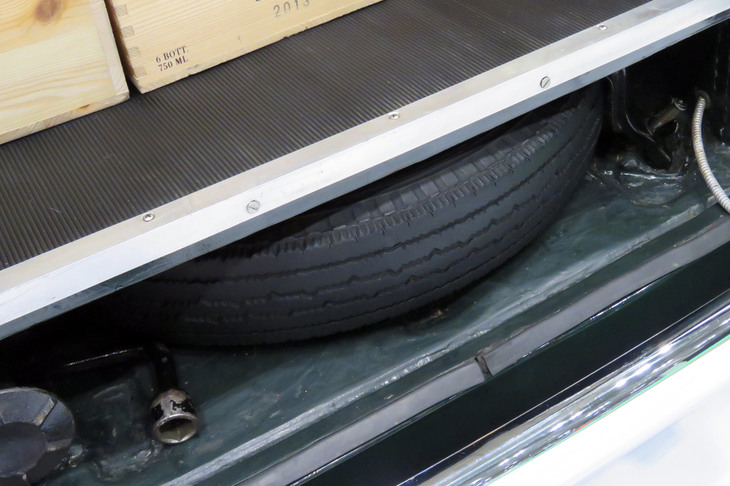 フィアット500Cトッポリーノ ベルベデーレ（1952年）／ガレーヂ伊太利屋