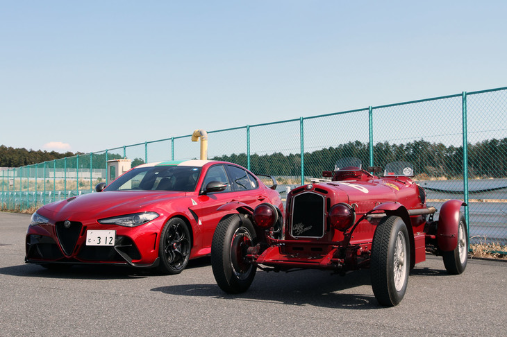 パドックに並んだ新旧アルファ・ロメオ、「ティーポ6C」と「ジュリアGTAm」。年式差は92年で、さしずめ曽祖父（そうそふ）と曾孫（ひまご）といったところか？
