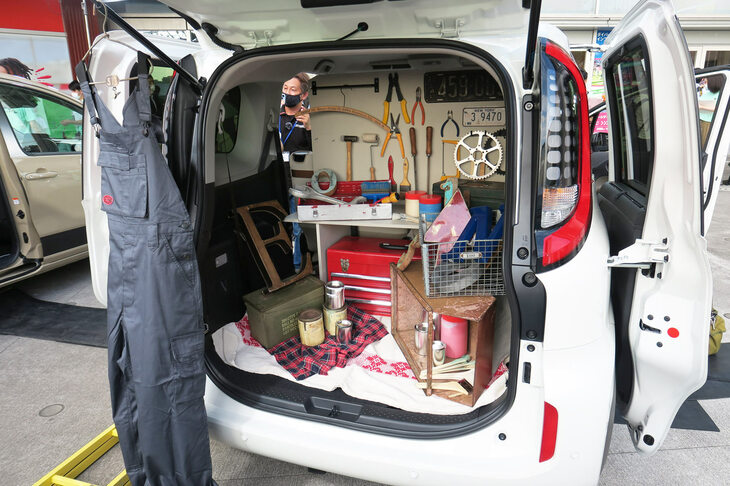 トヨタ・シエンタZ 7人乗り（ラゲッジスペース）