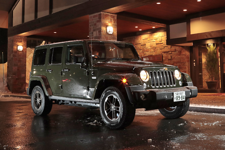 こちらは、ジープブランドのアイコン的存在である「ラングラー」。写真は、5ドアモデルの「ラングラー アンリミテッド」。