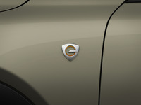 マツダがロータリーエンジン搭載の新型車を世界初公開の画像