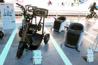 体験型のコンテンツとしては、最新のパーソナルモビリティーを体験できる試乗コーナーも用意。事前予約制で、取材日のいちばん人気は「『ホンダUNI-ONE（ユニワン）』です」とのことだった。