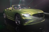 価格は「コンチネンタルGTスピード」が3930万3000円で、「コンチネンタルGTCスピード」（写真）が4312万円。国内でのデリバリーは2025年の第1四半期に始まる予定だ。