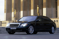 マイバッハ／最強モデル「マイバッハ62S」を展示【出展車紹介】の画像