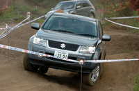 【スペック】2.7XS：全長×全幅×全高＝4390×1810×1695mm／ホイールベース＝2640mm／車重＝1620kg／駆動方式＝4WD／2.7リッターV6 DOHC24バルブ（184ps/6000rpm、25.5mkg/4500rpm）／価格＝252万円（テスト車＝同じ）（M）