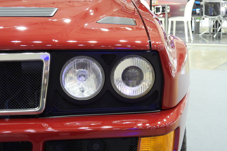 ランチア・デルタHFインテグラーレ コレツィオーネ（1995年）／コレツィオーネ