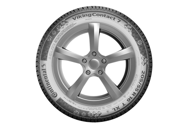 サイズラインナップは14インチから21インチまで多彩。プレミアムスタッドレスタイヤでありながら、軽乗用車サイズまできっちりとカバーしている。