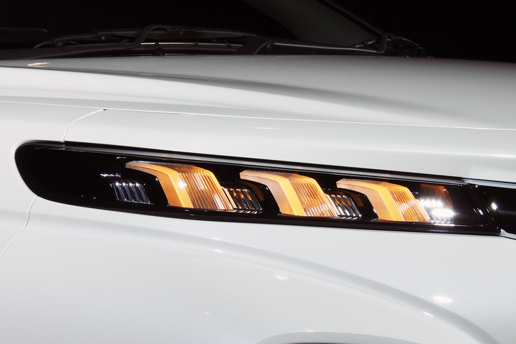 スズキ・フロンクス（デイタイムランニングランプ／ポジションランプ／ターンランプ）