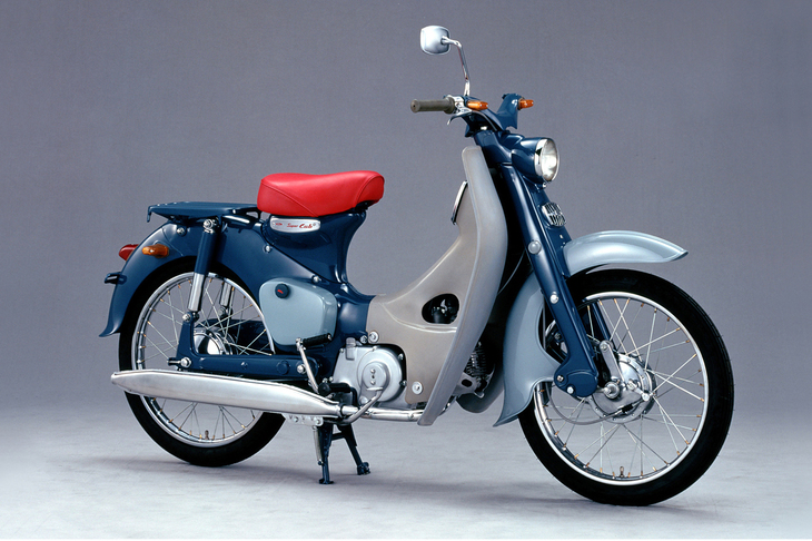 「スーパーカブ」の始祖にあたる「C100」。1958年8月に誕生した。