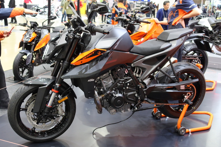 KTM 990デューク