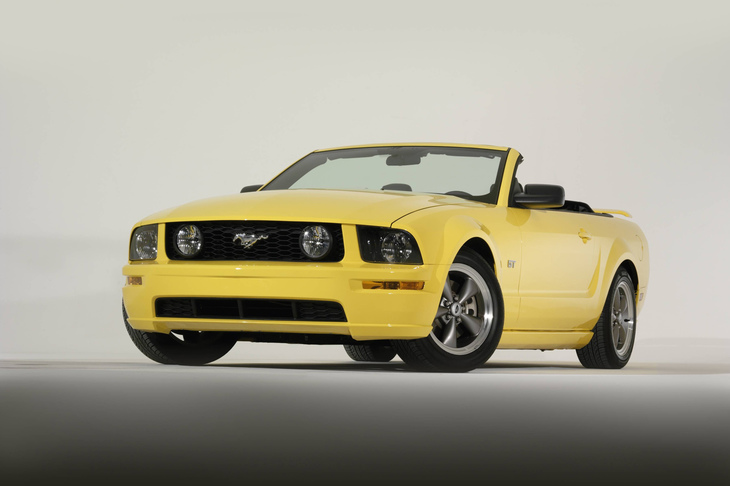 フォード・マスタング コンバーチブル