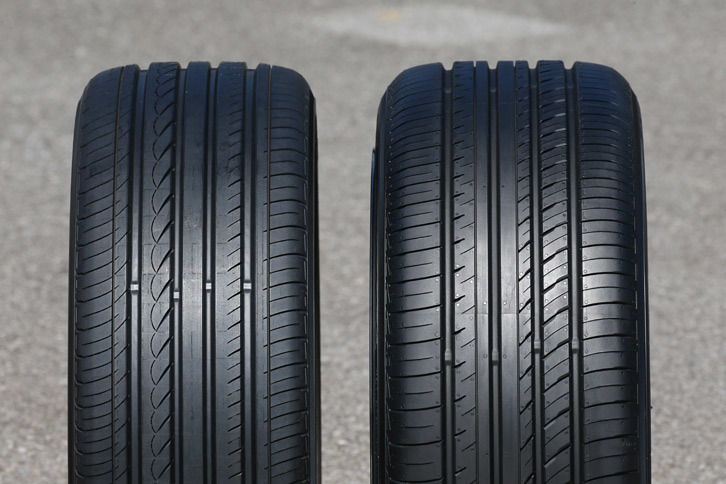 従来製品「ADVAN dB」とのトレッドパターンの比較。右側が新製品の「ADVAN dB V552」である。