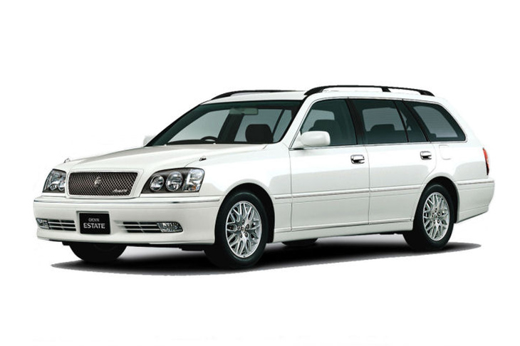 ちなみに、「クラウン」の「エステート」は今回が初ではない。写真は11代目クラウンをベースに開発された「クラウン エステート」。この名が与えられた、初のモデルである。