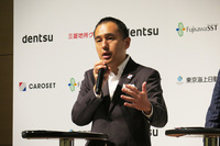 報道陣の質疑に応えるカローゼットの内藤社長。Android端末への非対応は第一の課題と捉えており、状況を見つつなるべく早くに解決したいと述べた。