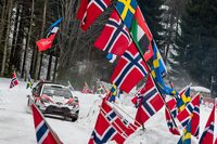 完璧な勝利を飾ったTOYOTA GAZOO Racingのタナック。同じ北欧の国とはいえ、エストニア出身のドライバーがラリー・スウェーデンを制したのは初めてのことだった。