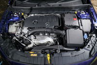 メルセデス・ベンツが新型SUV「GLB」を日本導入　手ごろなサイズの3列7人乗りモデルの画像