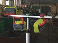 Floodはマグネット内蔵のアームによりさまざまな箇所への配置が可能となるほか、防水性にも優れる。