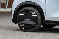 太陽光発電で年間3000km走れる「日産サクラ」のプロトタイプが登場【ジャパンモビリティショー2025】の画像