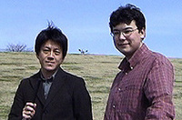 
	セグウェイオーナー和田泰一氏（左）と、webCGアオキ
	 