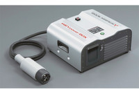 オプションの「MiEVパワーボックス」（写真）などを接続すれば、非常時の電源としても活用可能。