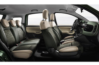 フィアットが新型「パンダ4×4」を披露【パリサロン2012】の画像