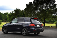 試乗車のボディーカラーはカバンサイトブルー。