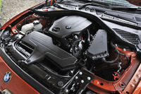 150psを発生する2リッター直4ディーゼルターボユニット。粒子状物質除去フィルター（DPF）とNOx吸蔵還元触媒を搭載している。