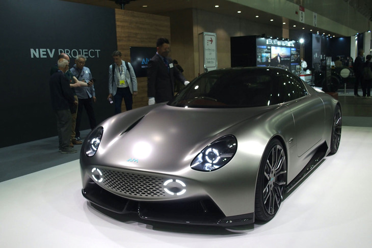 AIM EV SPORT 01／エイム