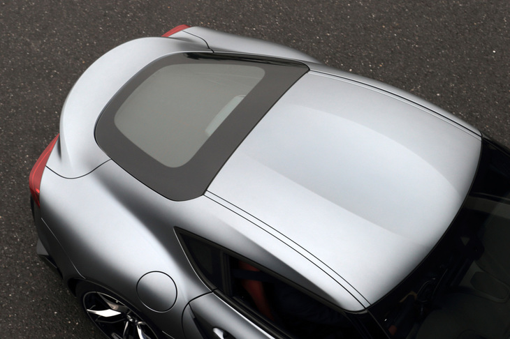 トヨタ・スープラ（ルーフ）