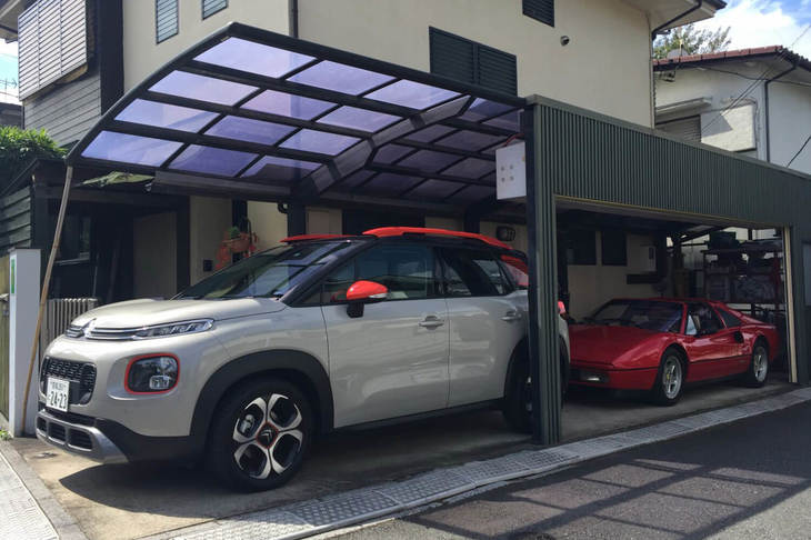 「C3エアクロスSUV」を自宅駐車場に入れて、購入を検討してみた。