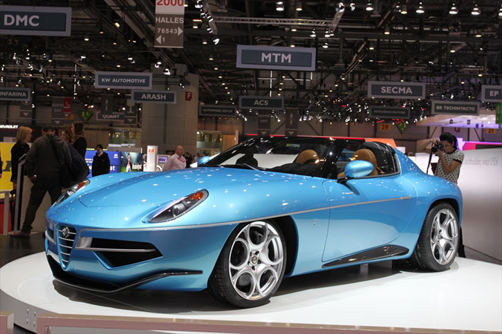 トゥーリング・スーパーレッジェーラ ディスコヴォランテ スパイダー