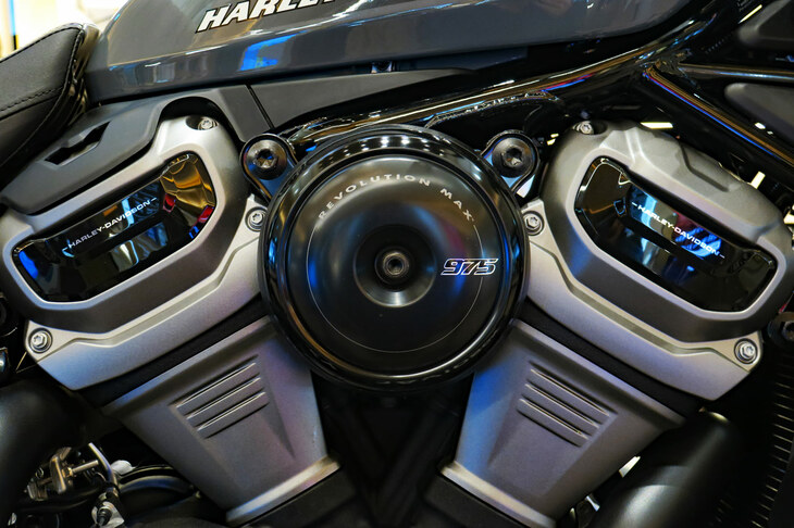 ハーレーダビッドソン・ナイトスター（エンジン）