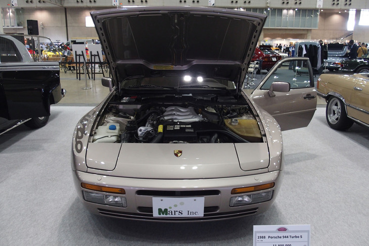 ポルシェ944ターボS（1988年）／Mars