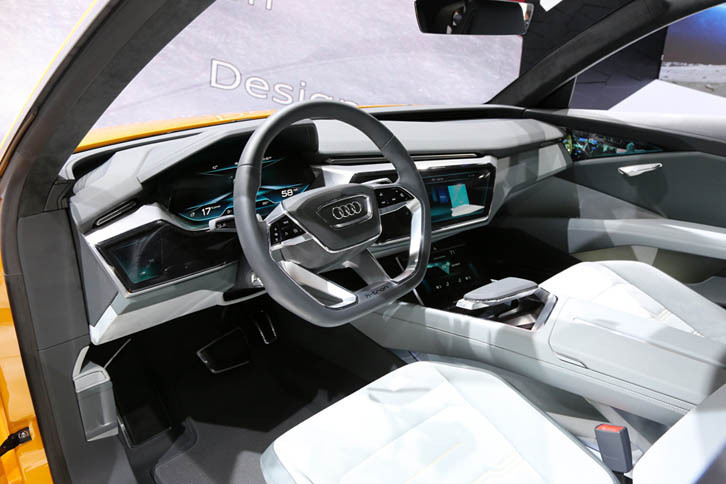 アウディh-tronクワトロ コンセプト