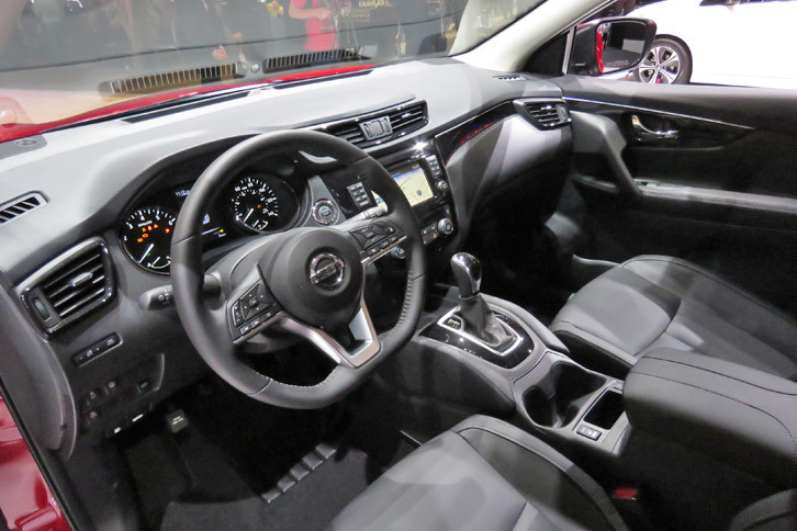 日産ローグスポーツ