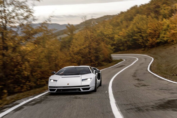 ランボルギーニ・カウンタックLPI800-4