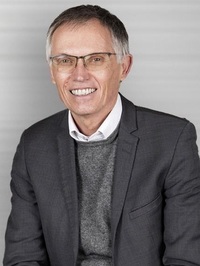 グループPSAとFCAの統合によって設立された新会社のステランティスでもかじ取りを任されたカルロス・タバレス氏。今度は旧FCA系ブランドをどう料理してくれるのか注目だ。