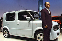 【Movie】日産新型「キューブ」発表会にてカルロス・ゴーン氏に突撃インタビュー！