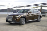【Movie】「BMW X1」が走る！