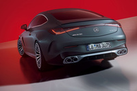 3リッター直6にターボチャージャーと48V電動スーパーチャージャーに加え、ISGを組み合わせた最高出力449PSの「M256M」エンジンを搭載する「CLE53 4MATIC＋ クーペ」。