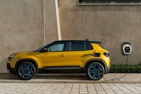 ステランティスが「ジープ・アベンジャー」の日本導入を発表の画像