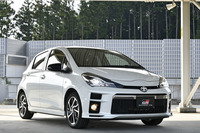 
	「ヴィッツGRスポーツ」
	