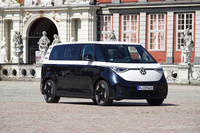 フォルクスワーゲンID. Buzzプロ ロングホイールベース