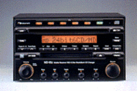 ナカミチからCDとMDの一体機が新発売の画像