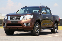 日産の新型ピックアップトラック「NP300ナバラ」。優遇税制もあり、タイではピックアップトラックが人気を博している。
    